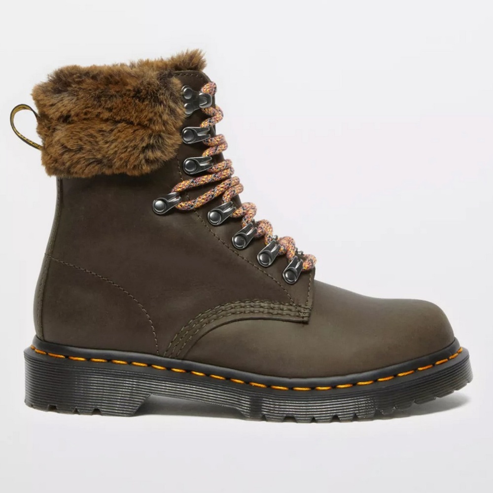 Doc Martens 1460 Serena Wyoming Boot